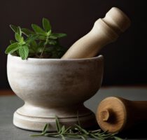 mortar-pestle-wooden-2048x2028